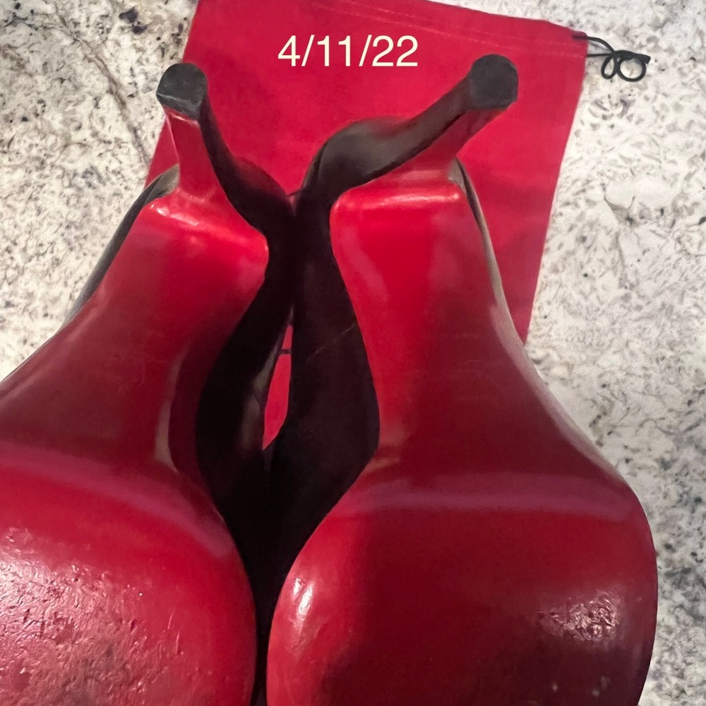 Christian Louboutin size 39 (US 9) Very Prive - Picture 10 of 10